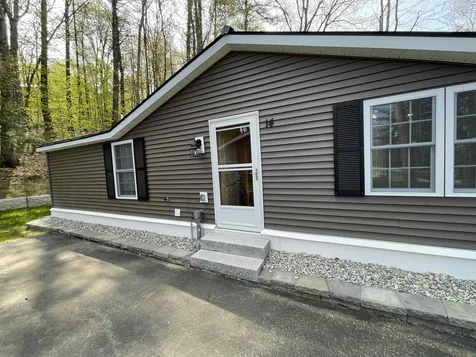 14 Dotties Lane Franklin NH 03235