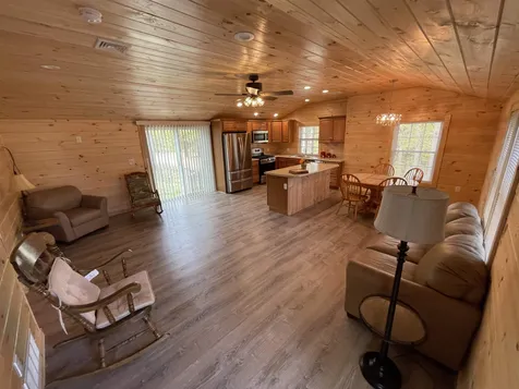 14 Dotties Lane Franklin NH 03235