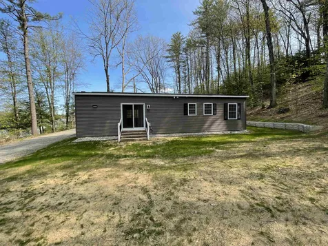 14 Dotties Lane Franklin NH 03235