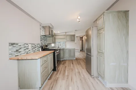 6 Lincoln Street Epsom NH 03234