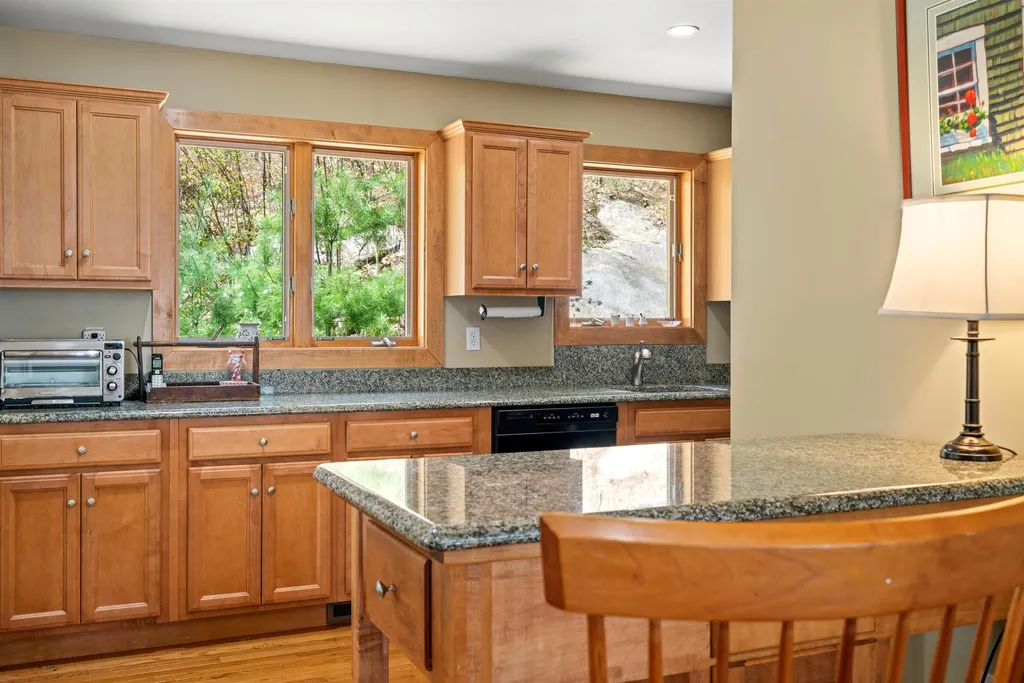 46 Fiddlehead Lane Hartford VT 05059
