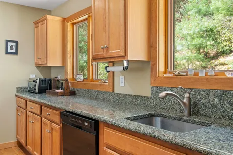 46 Fiddlehead Lane Hartford VT 05059