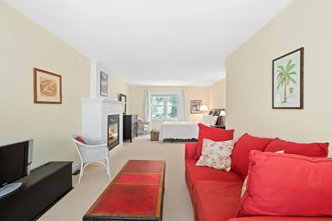 46 Fiddlehead Lane Hartford VT 05059