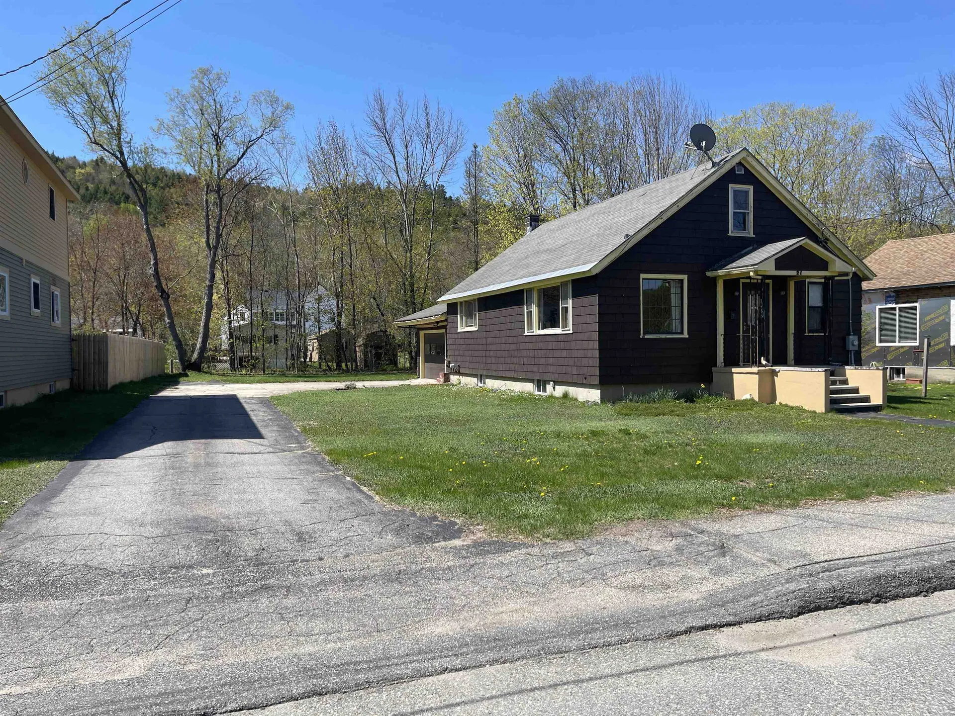 21 Wilson Street Gorham NH 03581