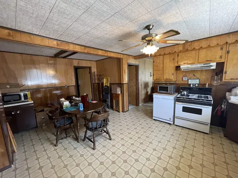 21 Wilson Street Gorham NH 03581