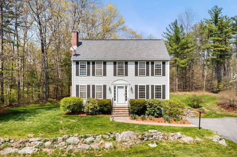 6 Beacon Hill Road Windham NH 03087