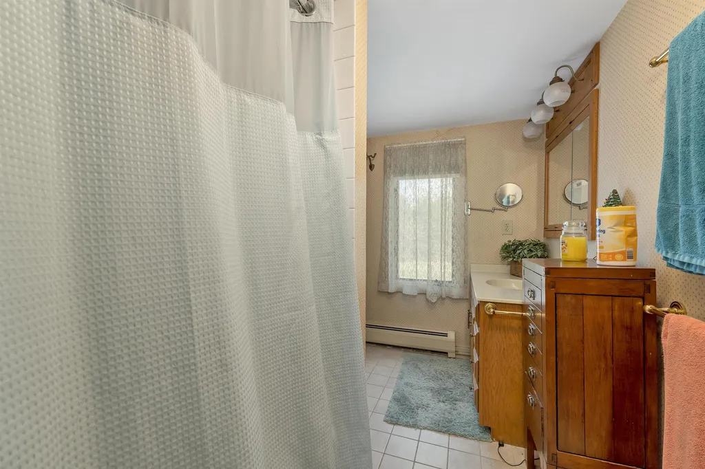 23 Jewett Road Dunbarton NH 03046