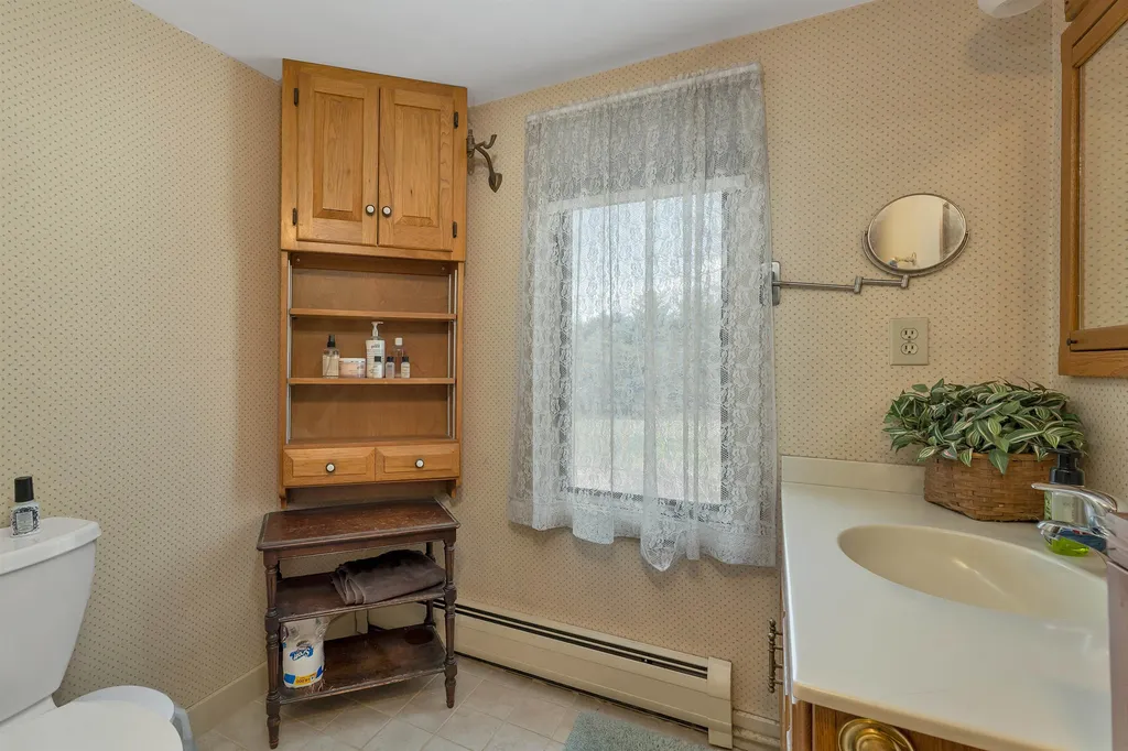 23 Jewett Road Dunbarton NH 03046