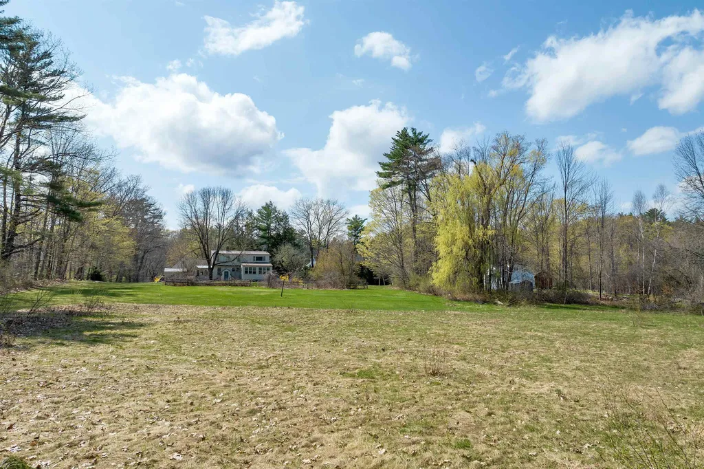 23 Jewett Road Dunbarton NH 03046