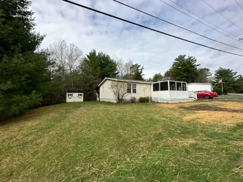 40 Pondview Road Swanzey NH 03446