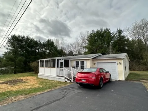 40 Pondview Road Swanzey NH 03446