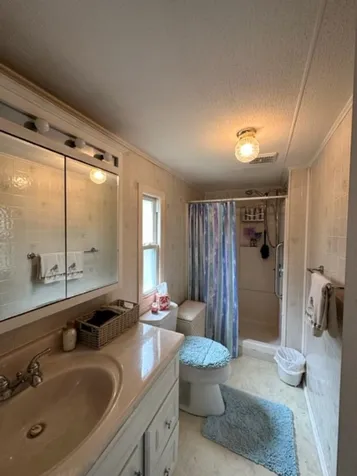 40 Pondview Road Swanzey NH 03446