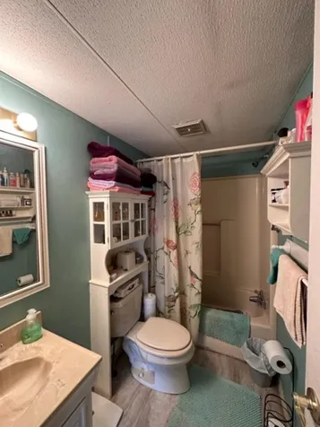 40 Pondview Road Swanzey NH 03446