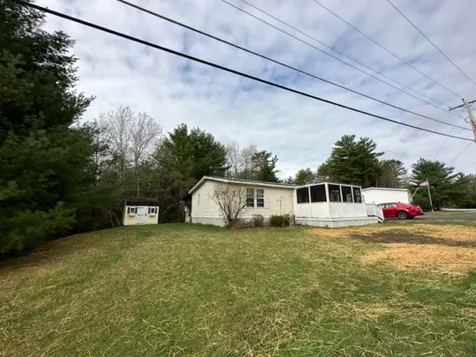 40 Pondview Road Swanzey NH 03446