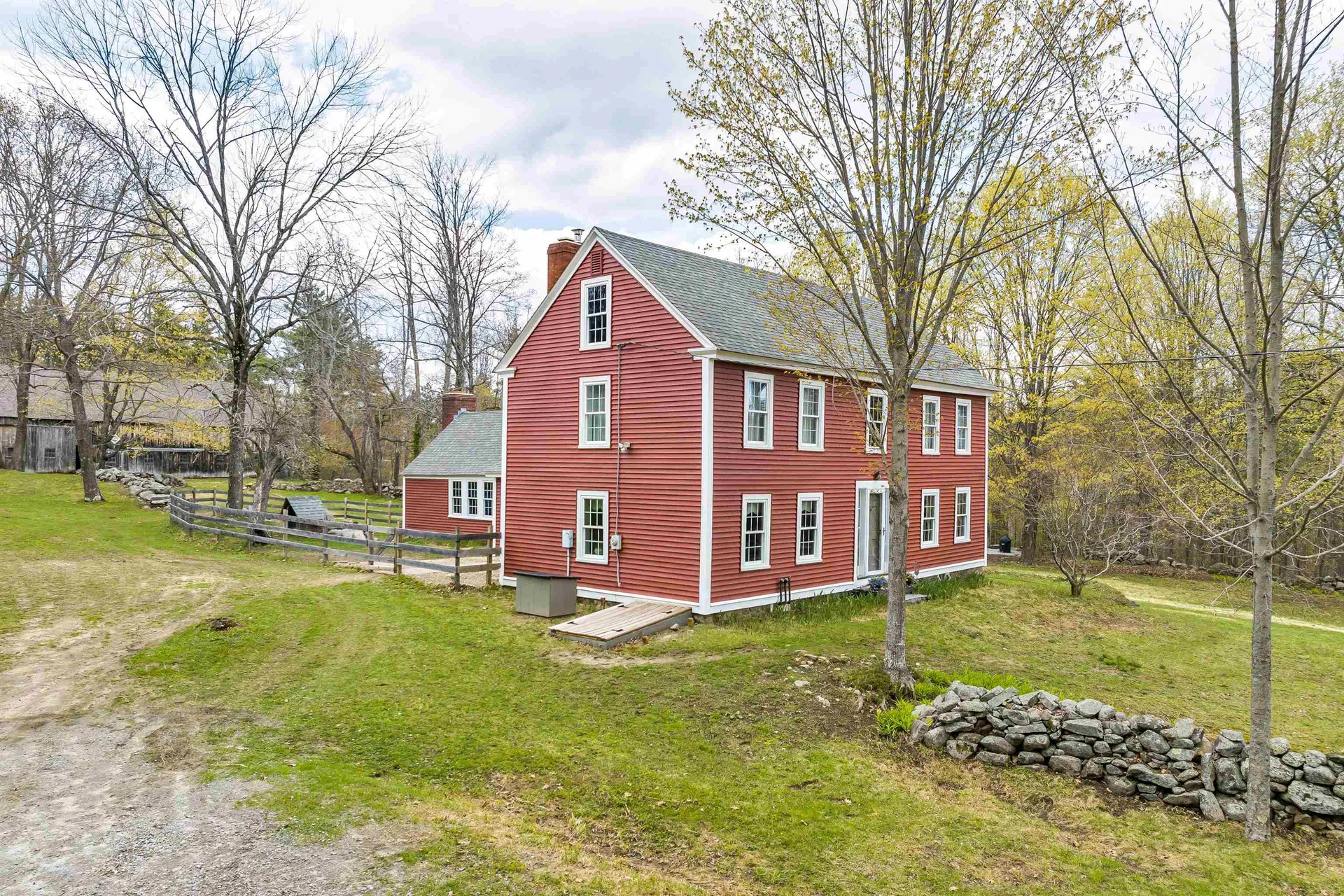 184 Colburn Road New Boston NH 03070