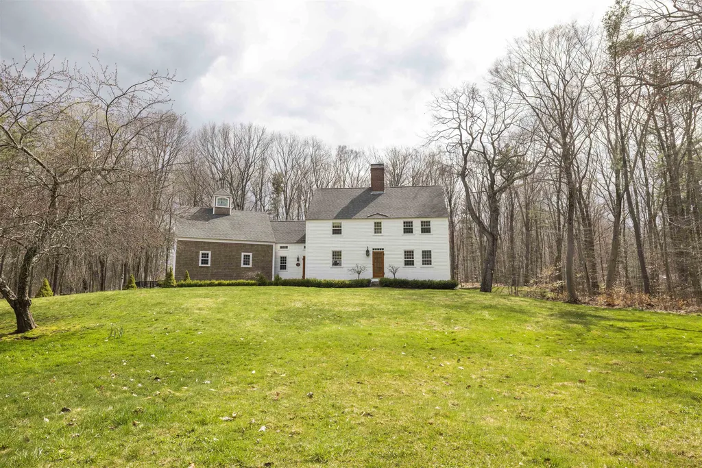 143 Jennie Lane Eliot ME 03903