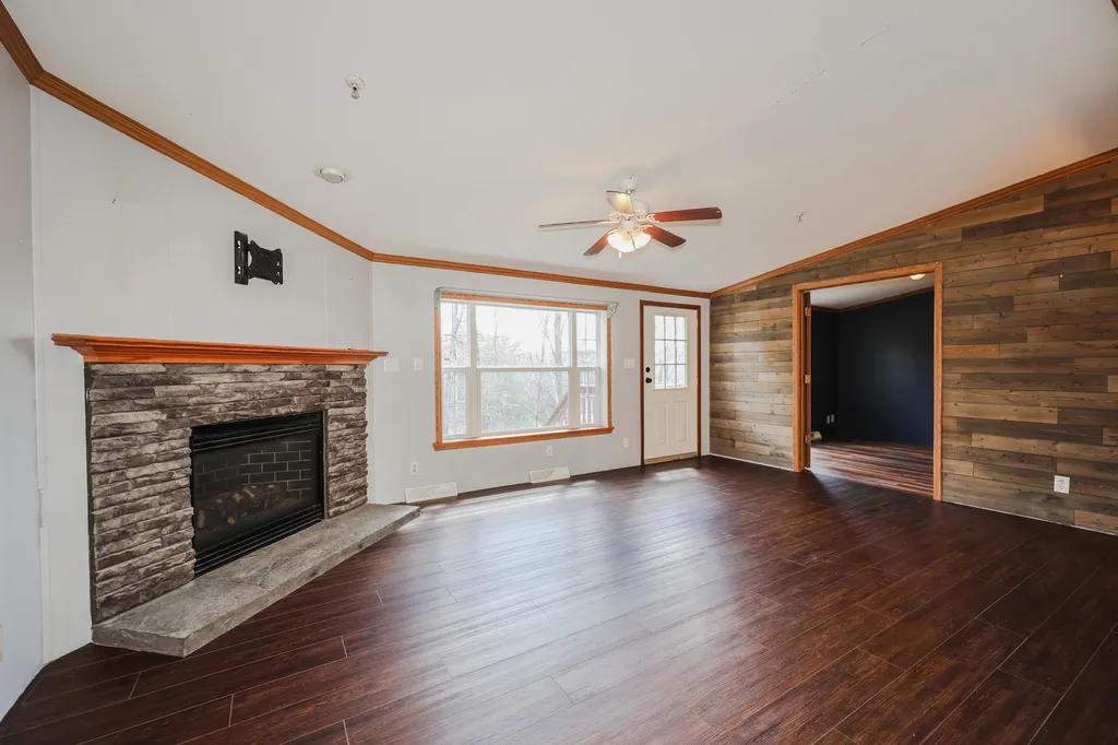 47 Hoit Mill Road Weare NH 03281