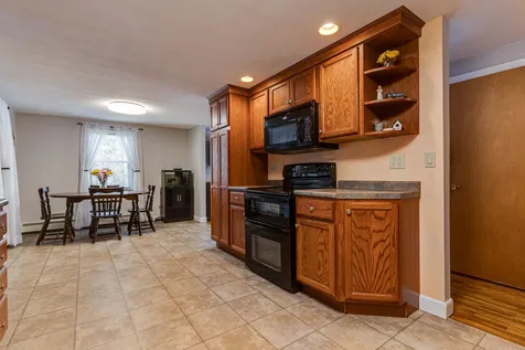 176 Washington Street Rochester NH 03839