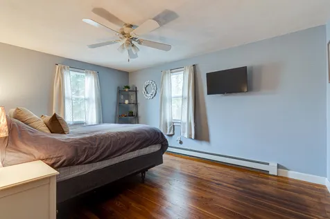 176 Washington Street Rochester NH 03839