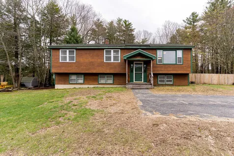 176 Washington Street Rochester NH 03839