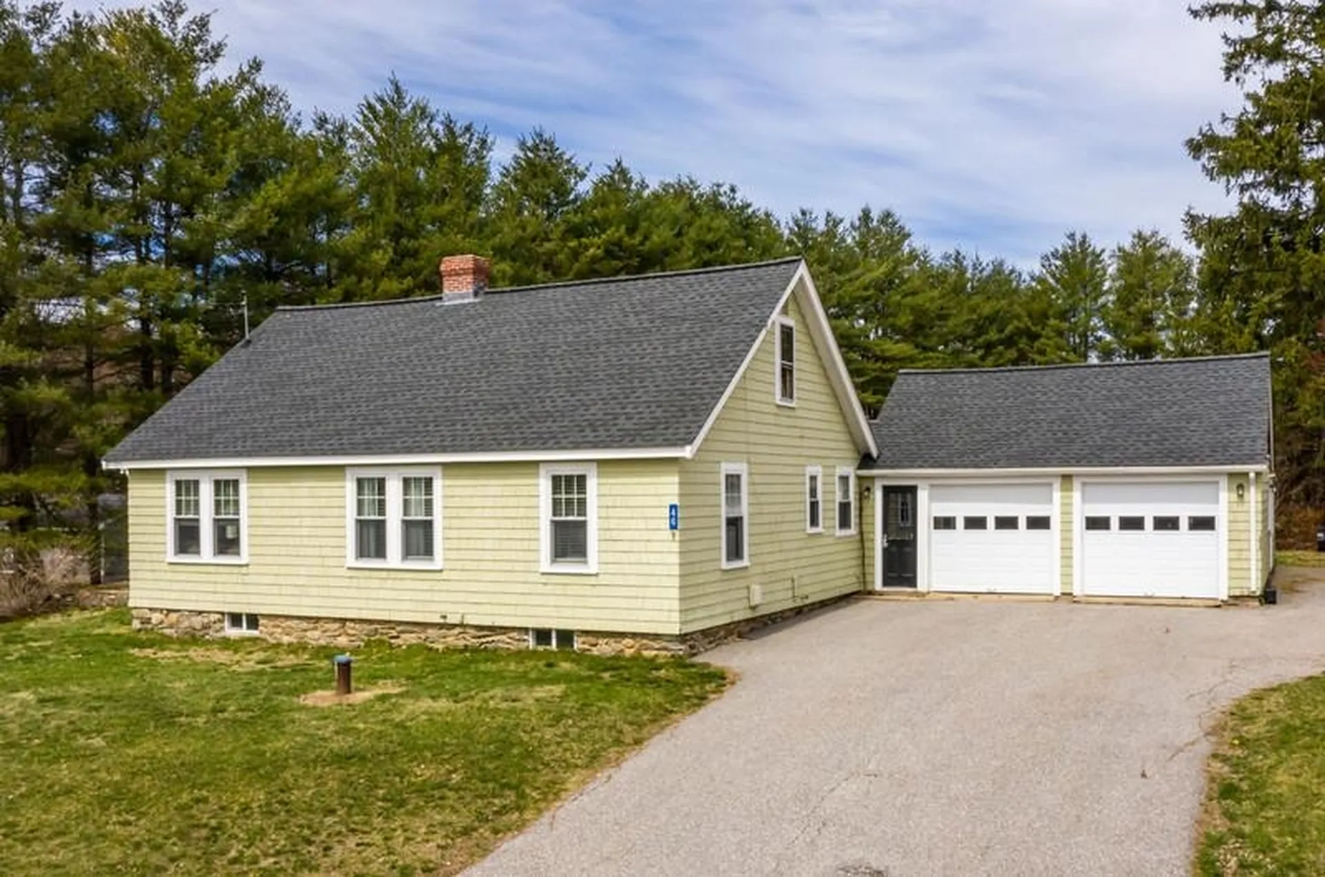 46 Whittier Street Newton NH 03858