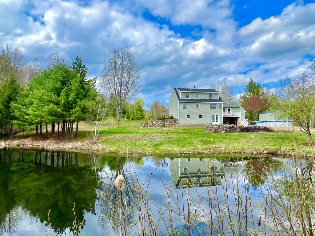 90 Beaver Pond Road Weare NH 03281