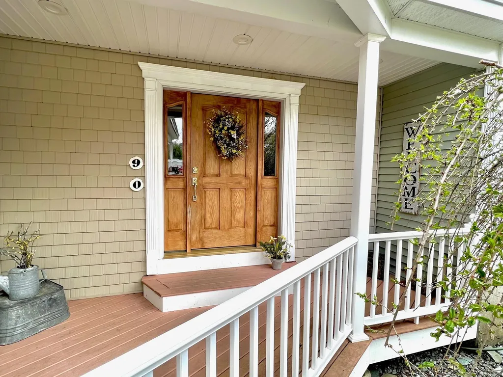90 Beaver Pond Road Weare NH 03281