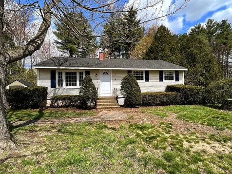 128 Ridgefield Drive Milford NH 03055