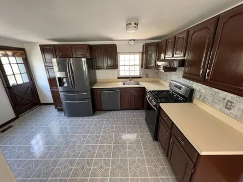 128 Ridgefield Drive Milford NH 03055