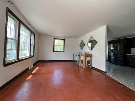 128 Ridgefield Drive Milford NH 03055