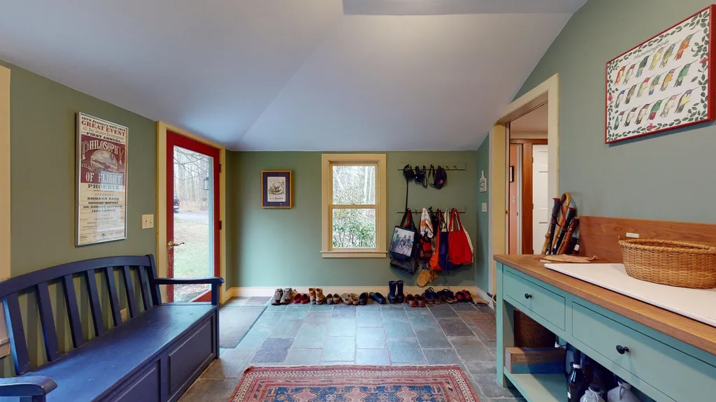 384 Peet Road Cornwall VT 05753