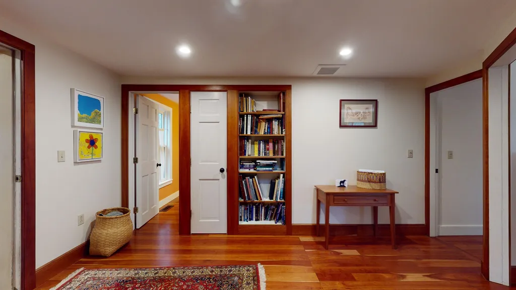384 Peet Road Cornwall VT 05753