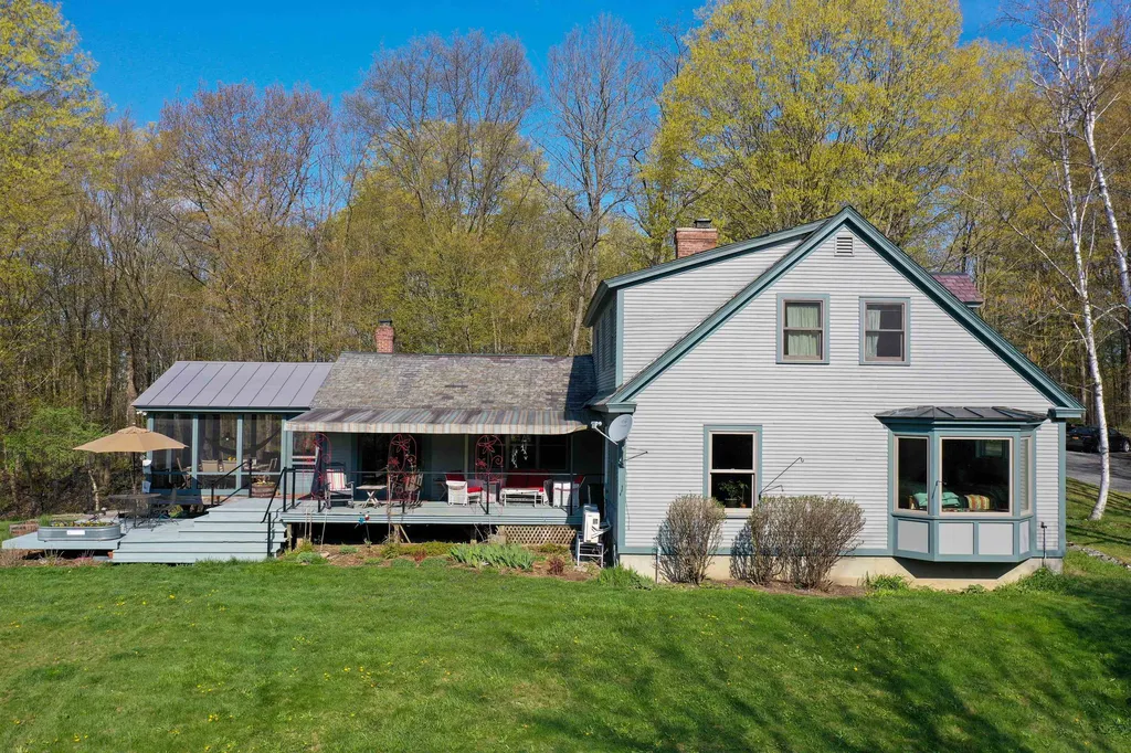 384 Peet Road Cornwall VT 05753