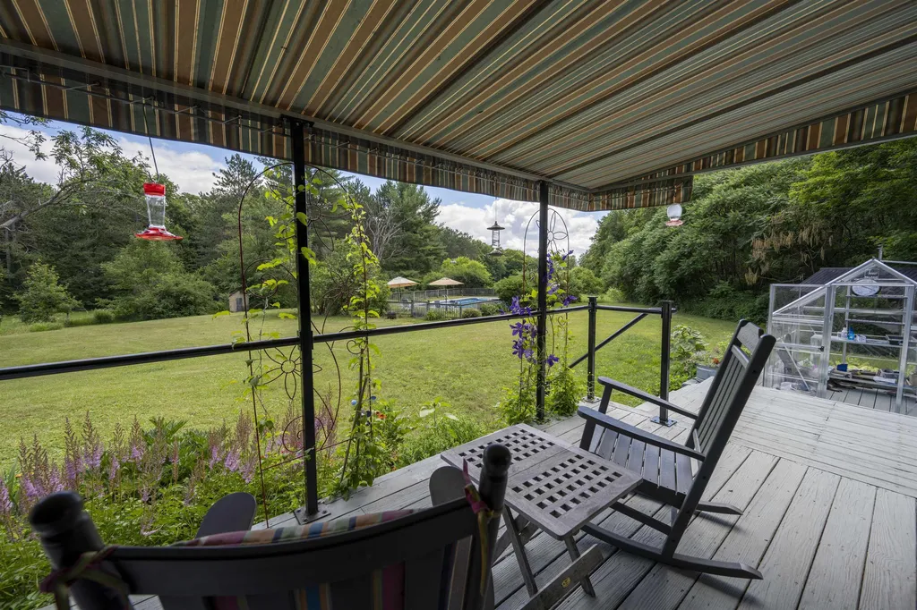 384 Peet Road Cornwall VT 05753