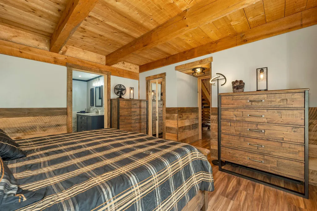 13 Grove Road New Durham NH 03855