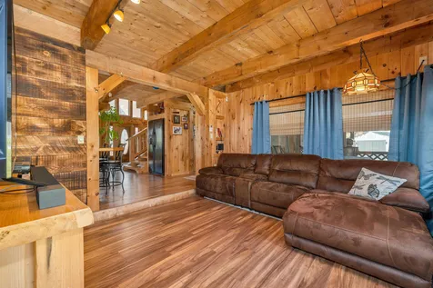 13 Grove Road New Durham NH 03855