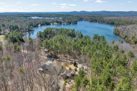 13 Grove Road New Durham NH 03855