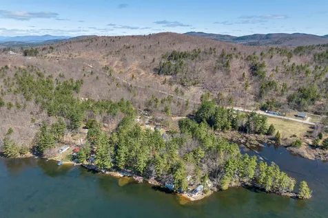 13 Grove Road New Durham NH 03855