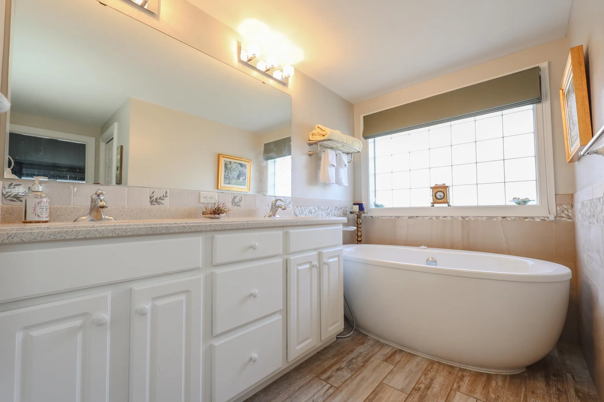 49 Hampton Meadows Hampton NH 03842