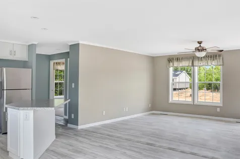 34 Margarets Way Ossipee NH 03894