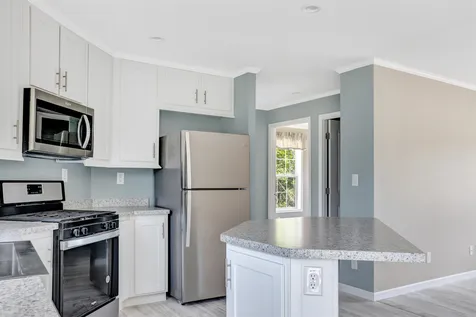 34 Margarets Way Ossipee NH 03894