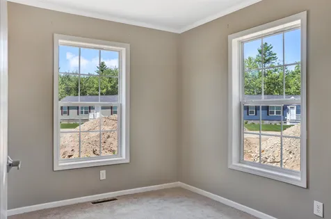 34 Margarets Way Ossipee NH 03894