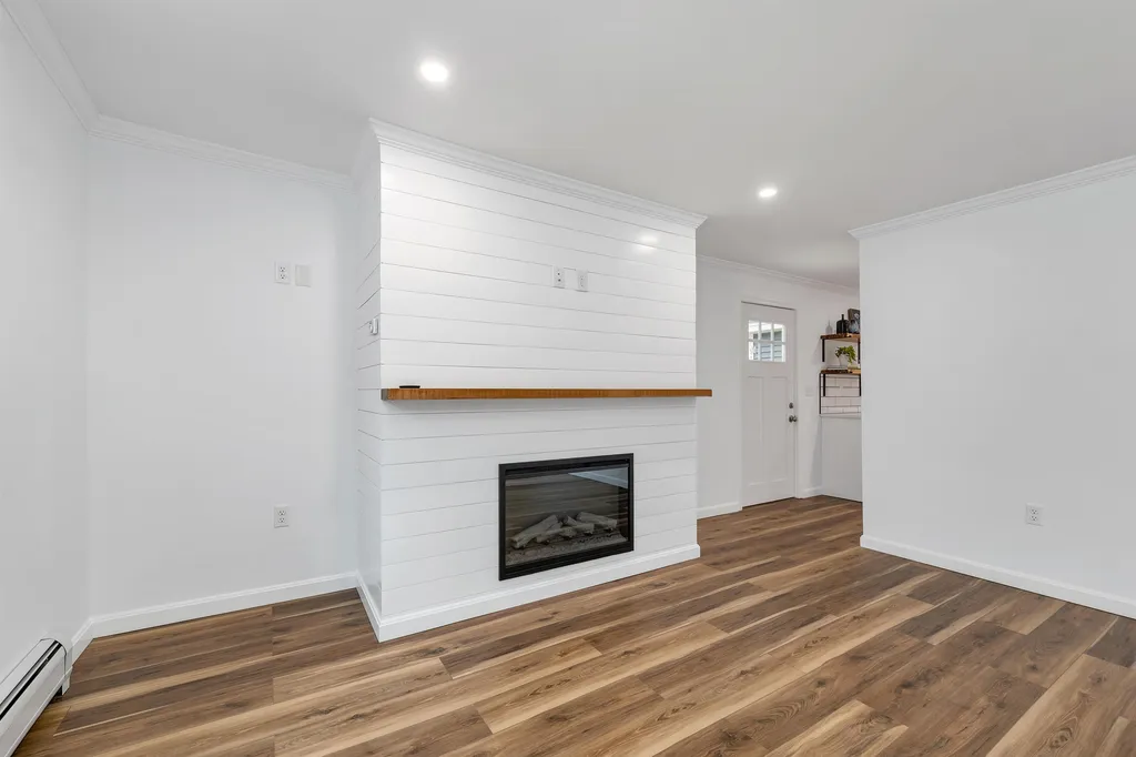 320 New Hampton Road Franklin NH 03235