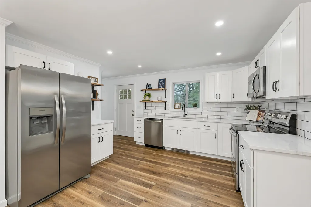 320 New Hampton Road Franklin NH 03235