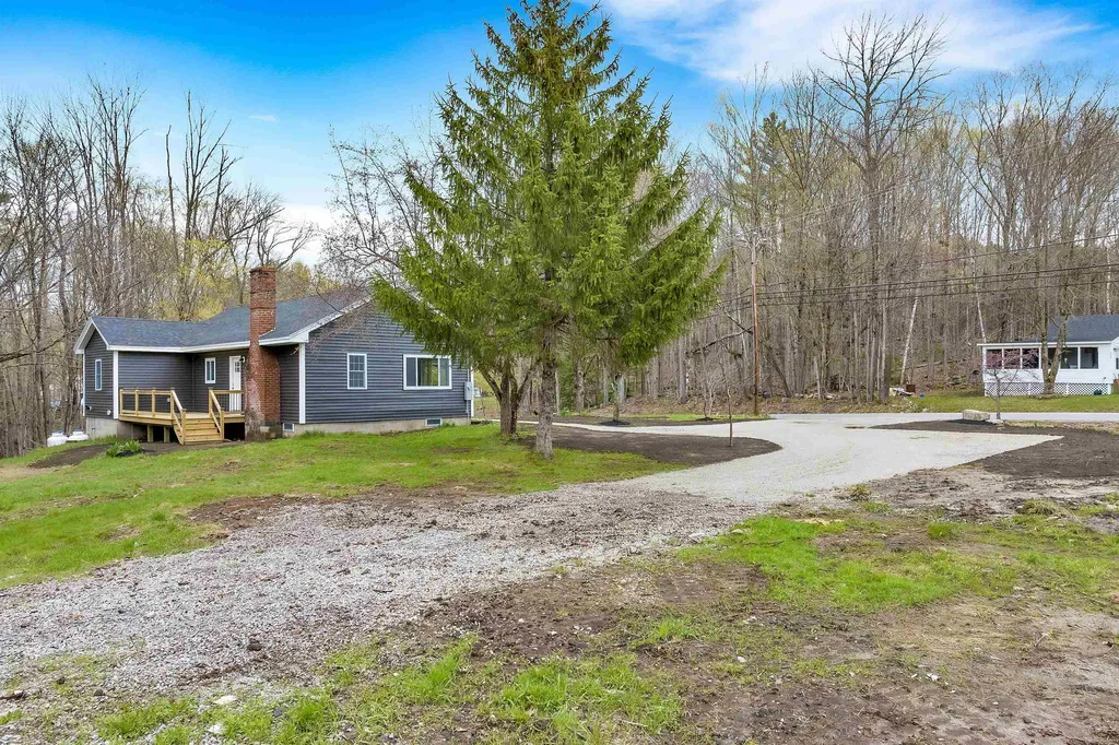 320 New Hampton Road Franklin NH 03235
