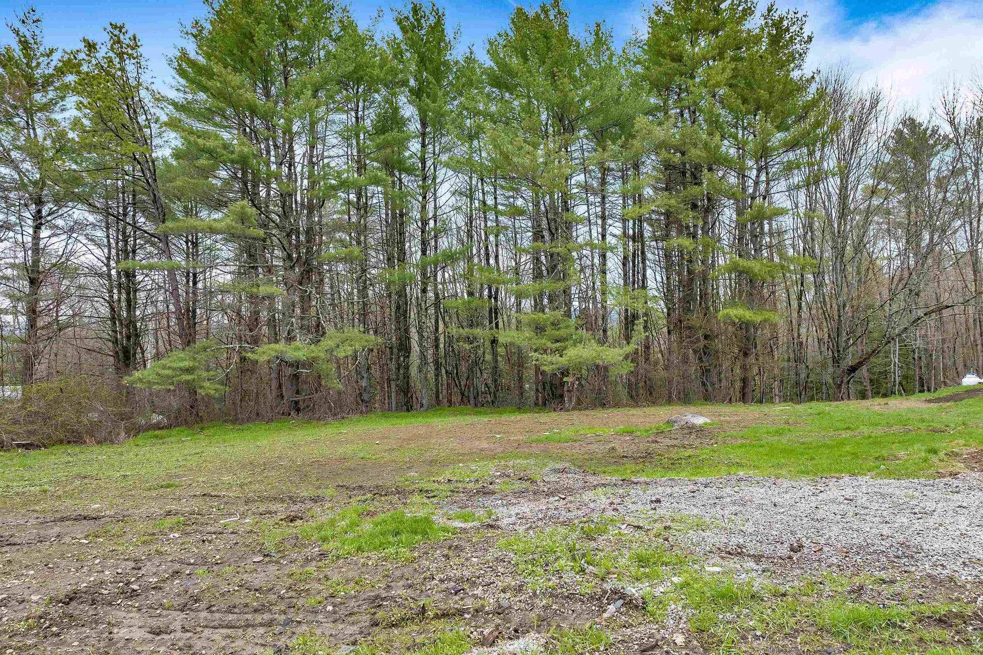 320 New Hampton Road Franklin NH 03235