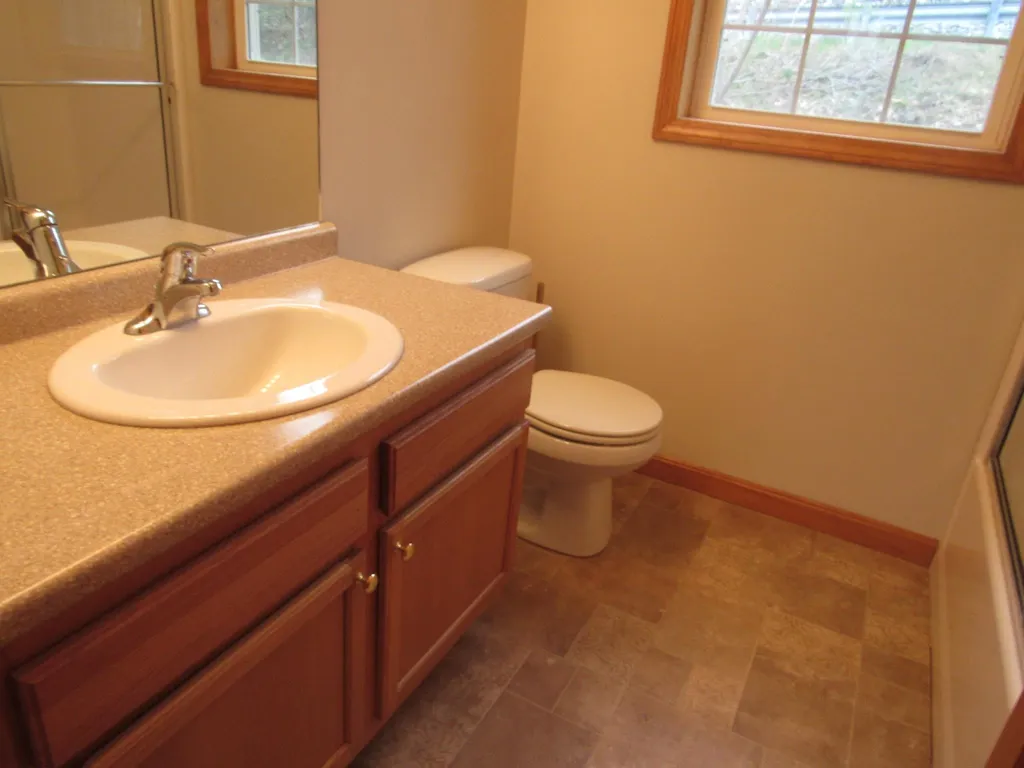 41-43 Tonella Road Milford NH 03055