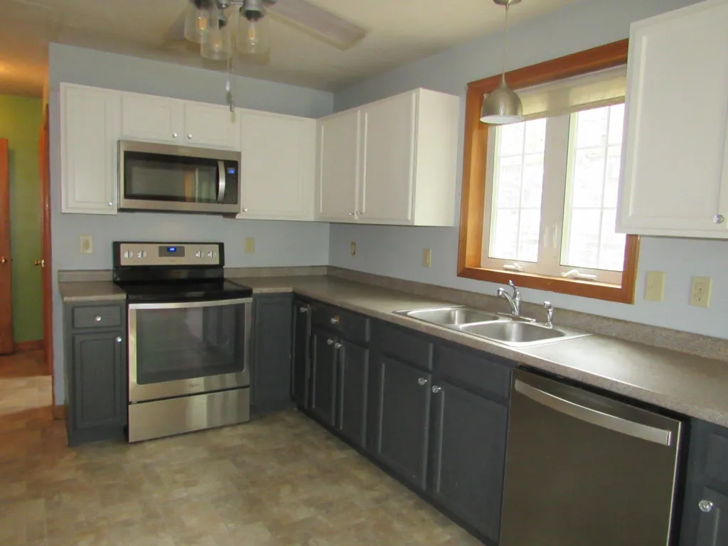 41-43 Tonella Road Milford NH 03055