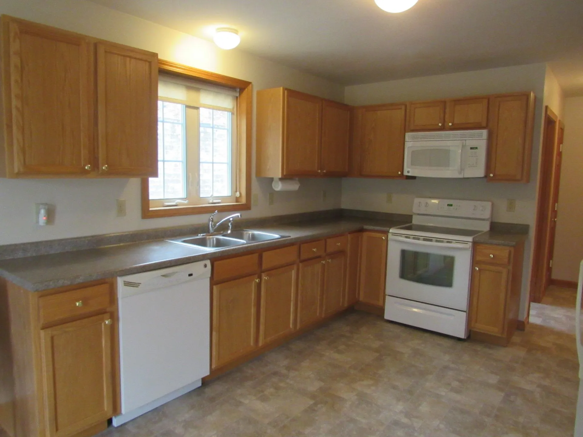 41-43 Tonella Road Milford NH 03055