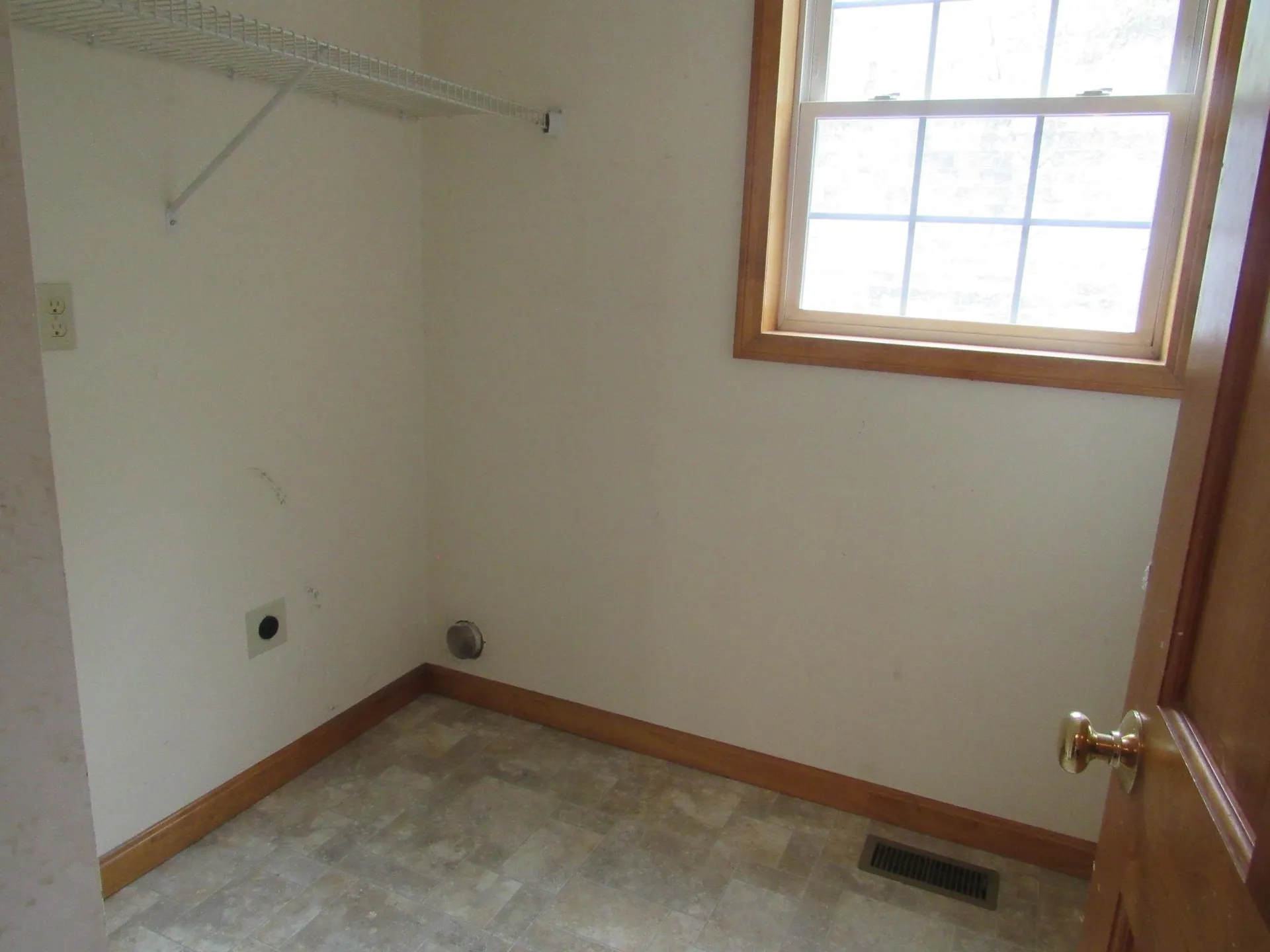 41-43 Tonella Road Milford NH 03055